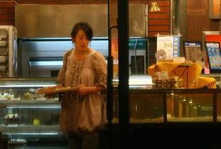 陈坚红图片生活照,岁月静好，生活照中的优雅时光