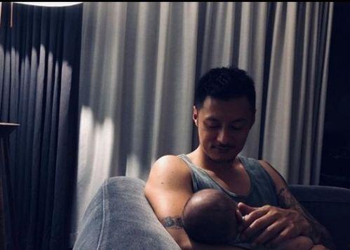 余文乐急删照片