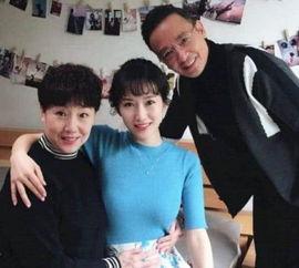 郭京飞老婆照片,美貌与气质并存